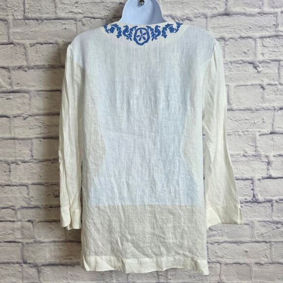Lilly Pulitzer Small 100% Linen White Tunic Blue Embroidery V Neck 3/4 Sleeve - Picture 3 of 12